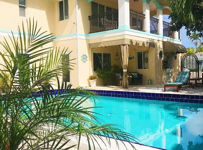 Beach Aqualina s